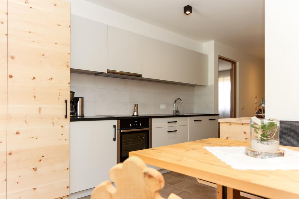 Two-Bedroom Apartment,362871787:JPEG